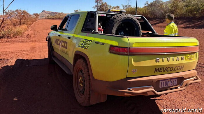 Finalmente gli australiani possono acquistare un'auto Rivian, ma buona fortuna a guidarla | Carscoops